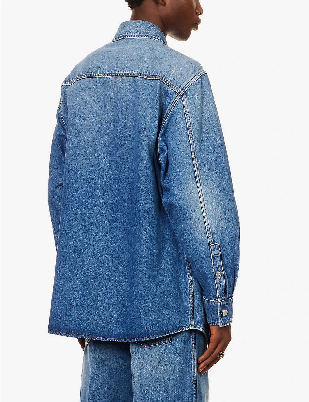 Valentino Branded-pocket Contrast-stitch Relaxed-fit Denim Overshirt - Image 4